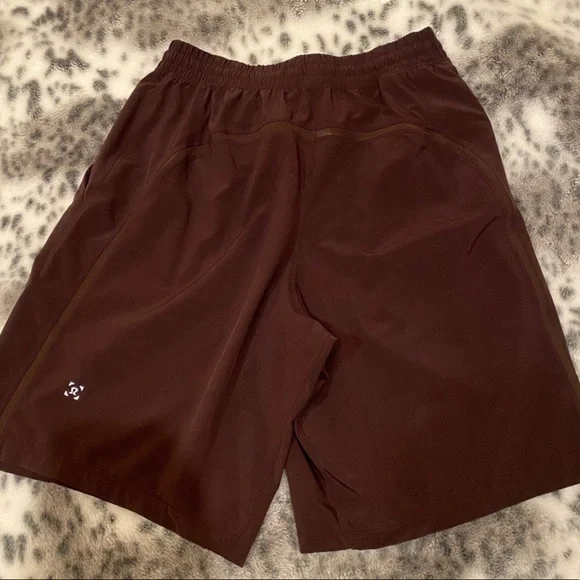 Lululemon Pace Breaker Linerless Short 9” - Size S - Picture 1 of 4